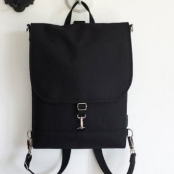 Vegan black backpack, messenger bag size L